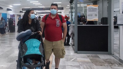 Mexicanos comienzan a tomar medidas para evitar contagio de este nuevo virus