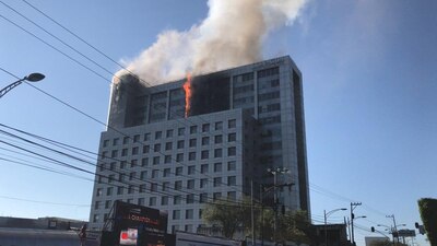 Se registró un incendio en el piso 9 del edificio de Conagua