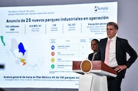 Gobierno de Sheinbaum anuncia la creación de 20 parques industriales en 8 estados del país