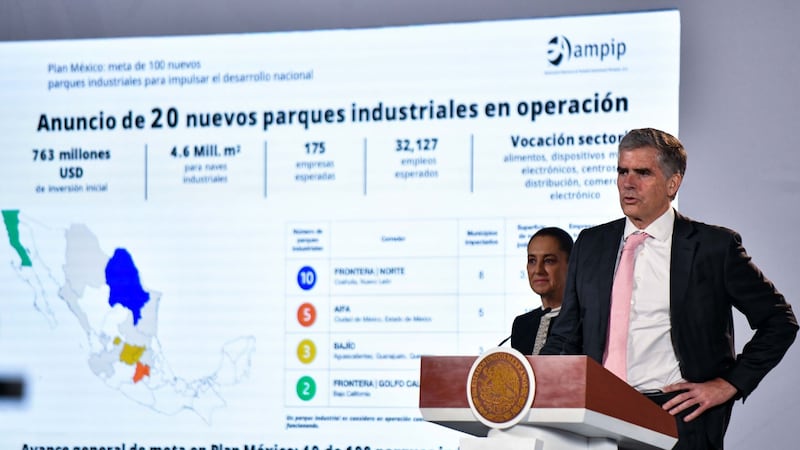 Gobierno de Sheinbaum anuncia la creación de 20 parques industriales en 8 estados del país