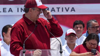 Estuvo presente en el evento del domingo con otros 'destapados' al 2024