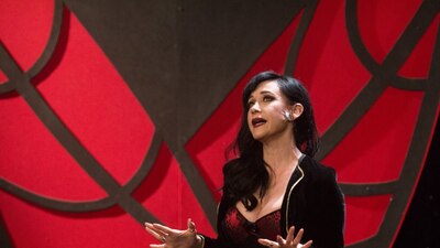 La actriz recalcó el hecho de que AMLO no haya felicitado al presidente electo de los EU