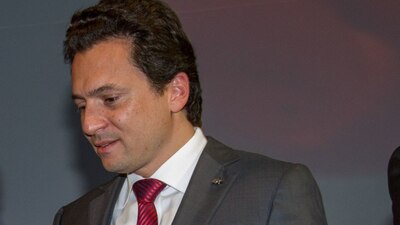 El exdirector de Pemex llegó el viernes a México; es acusado de lavado de dinero, cohecho y fraude