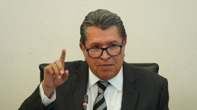 El senador pidió a la FGR vigilar la procedencia de los recursos utilizados en las campañas