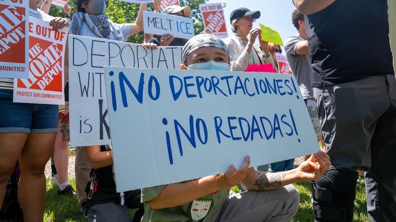 EU ha deportado más de 2 mil mexicanos a Guatemala, confirma el presidente Bernardo Arévalo