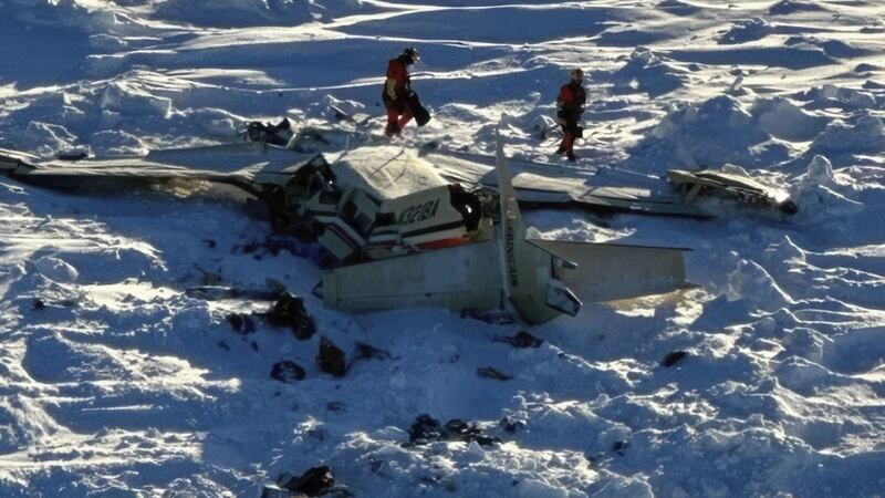 Avioneta se estrella al oeste de Alaska; los 10 pasajeros murieron