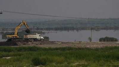 El lago Nabor Carrillo, ubicado a unos metros de los terrenos del Nuevo Aeropuerto Internacional de México