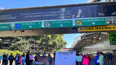 Elementos de la SSC apoyan a usuarios del AICM