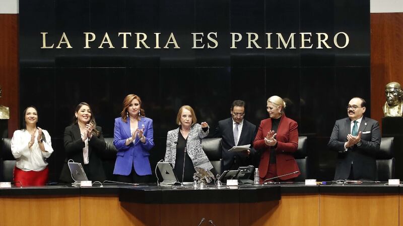 Laura Itzel Castillo rinde protesta como la nueva presidenta de la Mesa Directiva del Senado
