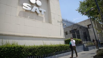 AMLO confirmó que buscará un acuerdo con los contribuyentes para que paguen los impuestos