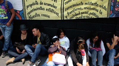 Uno de los sectores que AMLO y Meade ya tienen en la mira son los llamados 'ninis'