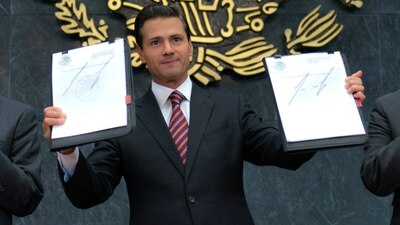 El presidente espera que la medida ayude a impulsar la inversión en el país