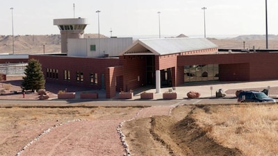 La entrada principal de la prisión de máxima seguridad que albergará a Joaquín 'el Chapo' Guzmán hasta que muera