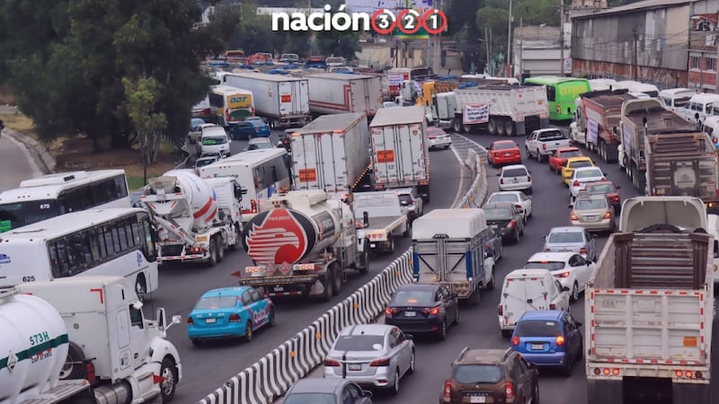 MINUTO A MINUTO: Así se desarrolla el megabloqueo de transportistas en México