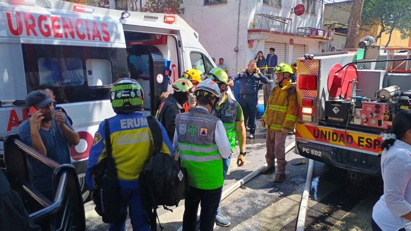 Muere menor tras explosión por acumulación de gas en una vivienda de Álvaro Obregón
