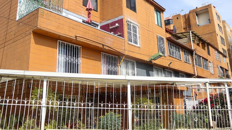 ¿El SAT va a visitar a los adultos mayores en sus domicilios?