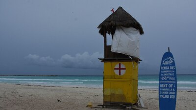 Potección Civil de Quintana Roo emitió alerta roja para siete municipios al norte de la entidad