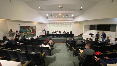 El dictamen irá al Pleno para su votación.