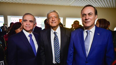 Alfonso Romo, Andrés Manuel López Obrador y Juan Pablo Castañón