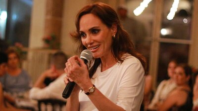 La senadora aseveró que el comunicador debería obtener la presea por sus denuncias contra la 4T