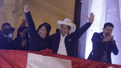 El nuevo mandatario promete usar los ingresos de la minería y los hidrocarburos para mejorar los servicios públicos
