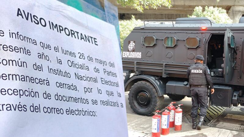 Ante amagos de la CNTE, blindan las instalaciones del INE en CDMX