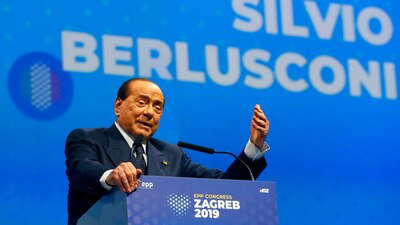 Los médicos detectaron principio de neumonía en los dos pulmones