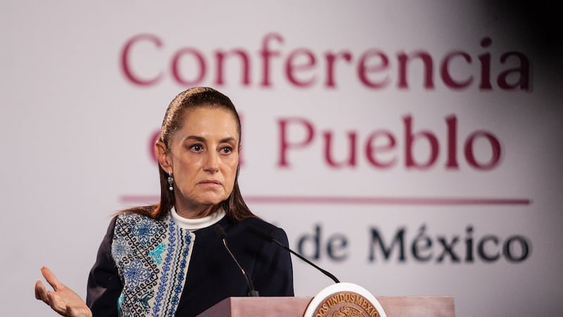 Sheinbaum evita responder sobre agresiones a estudiantes durante marcha del 2 de octubre en CDMX
