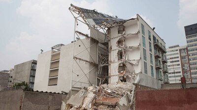El edificio ubicado en Emiliano Zapata 56, en la colonia Portales, colapsó tras el sismo