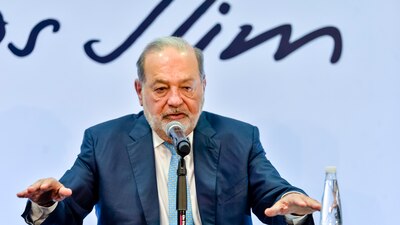Carlos Slim consideró que México requiere del Nuevo Aeropuerto Internacional para detonar el crecimiento económico