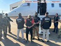 Paraguay expulsa a Hernán Bermúdez por “estancia irregular”; se dirige a México