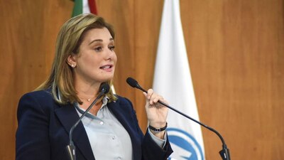 Esta es la segunda y última causa penal que le es retirada a la todavía gobernadora electa