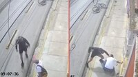 VIDEO: Ciclista da golpiza a peatón en Oaxaca tras cruzarse por ciclovía