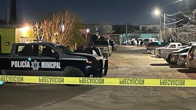 Hombres armados llegaron a bordo de 2 vehículos