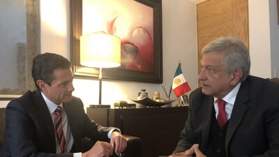 EPN y AMLO, durante una reunión en noviembre de 2018