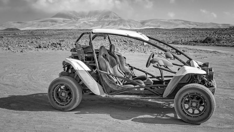 Fallece la delegada de La Rumorosa, BC, tras volcarse en un RZR en Tecate