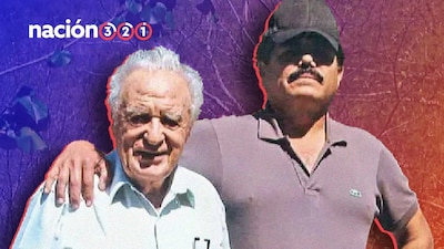 La entrevista terminó con una fotografía del periodista y el capo