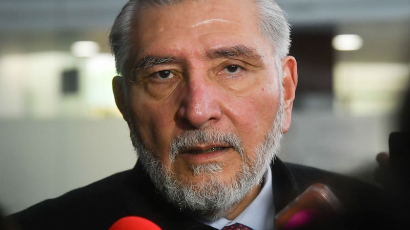 Adán y eso que llaman territorio