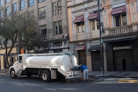 Entran en vigor nuevas reglas de operación de pipas en la CDMX; ¿cuál es su límite de velocidad?