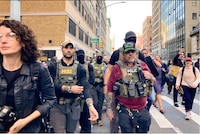 Redada del ICE contra vendedores ambulantes, desata protestas en Chinatown, NY