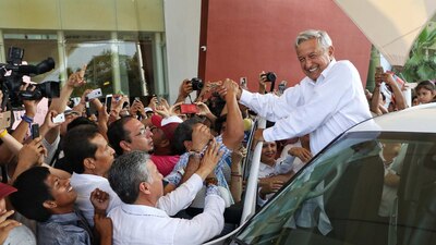 Esta semana ha respondido a versiones que indican que recibe atención médica cada 15 días