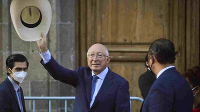 El embajador visitó Palacio Nacional tres veces esta semana