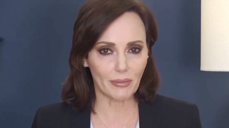 Lilly Téllez muestra postura contra la adopción homoparental y desata críticas en redes