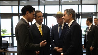 Arribó en el AIFA y se dirigió a la SRE para sostener una reunión con la Canciller