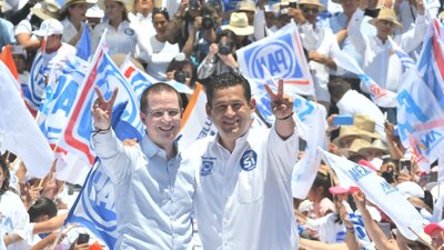 Ricardo Anaya y Diego Sinhué Rodríguez encabezaron un acto en León, Guanajuato