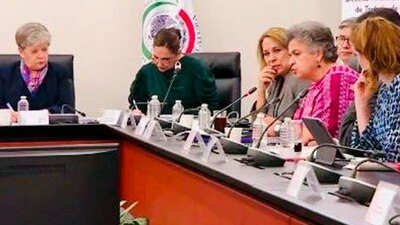 Tras perder contra Xóchitl Gálvez regresó a legislar