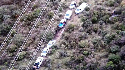 Localizan cinco cuerpos en fosa clandestina en Hidalgo, cerca del Edomex