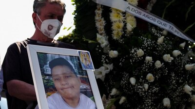 Los familiares se manifestaron en la estación donde ocurrió el incidente hace dos años