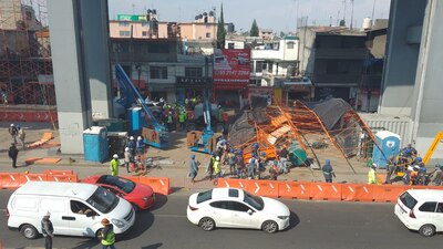 La estructura cayó en las obras ubicadas en tre Tláhuac y Periférico