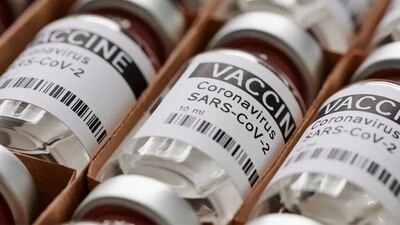 El Gobierno de Estados Unidos no planea, por ahora, compartir vacunas contra COVID-19 con México u otros países
